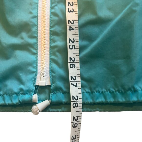 True Vintage Light Blue Bermuda Wind Breaker In Excellent Condition For Age - Picture 7 of 7